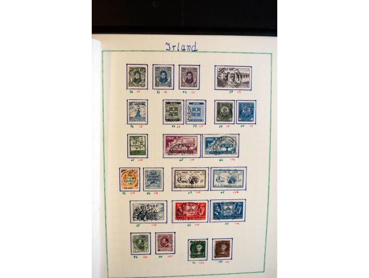 1922/98, am Anfang meist ungebrauchte und gestempelte Sammlung in 3 Alben, über weite Strecken kpl. mit u.a. Mi.-Nr. 9-11 II,