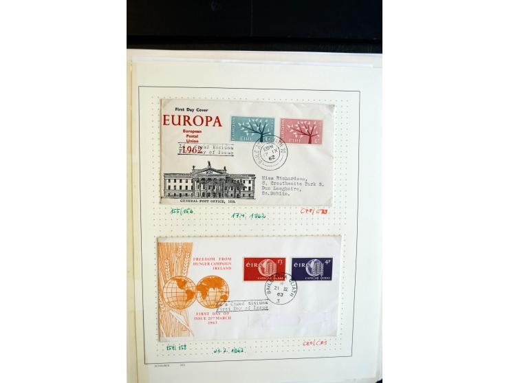 1922/98, am Anfang meist ungebrauchte und gestempelte Sammlung in 3 Alben, über weite Strecken kpl. mit u.a. Mi.-Nr. 9-11 II,