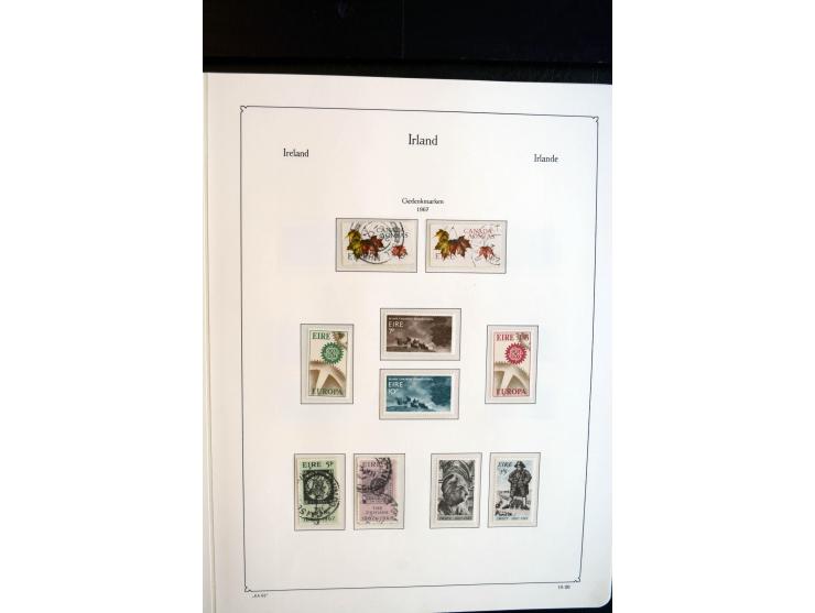 1922/98, am Anfang meist ungebrauchte und gestempelte Sammlung in 3 Alben, über weite Strecken kpl. mit u.a. Mi.-Nr. 9-11 II,