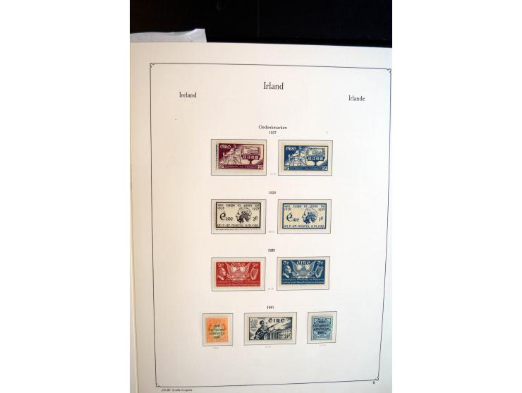 1922/98, am Anfang meist ungebrauchte und gestempelte Sammlung in 3 Alben, über weite Strecken kpl. mit u.a. Mi.-Nr. 9-11 II,