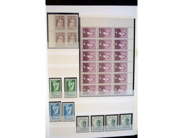 1929/2004, Collection of commemoratives in 5 albums, mainly block of 4 with many cylinder blocks, the earlier period includin