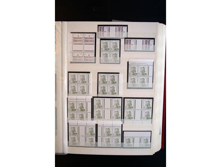 1982/90, Specialised collection of Architecture definitives, apparently complete gum and paper types, single stamps, gutter p