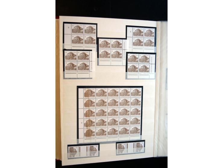 1982/90, Specialised collection of Architecture definitives, apparently complete gum and paper types, single stamps, gutter p