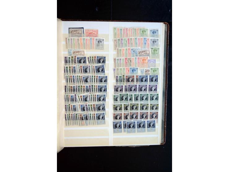 1865/1970 (ca.), interessanter Bestand im Karton, dabei viele bessere Ausgabe, oft mehrfach, einige Proben, etc.