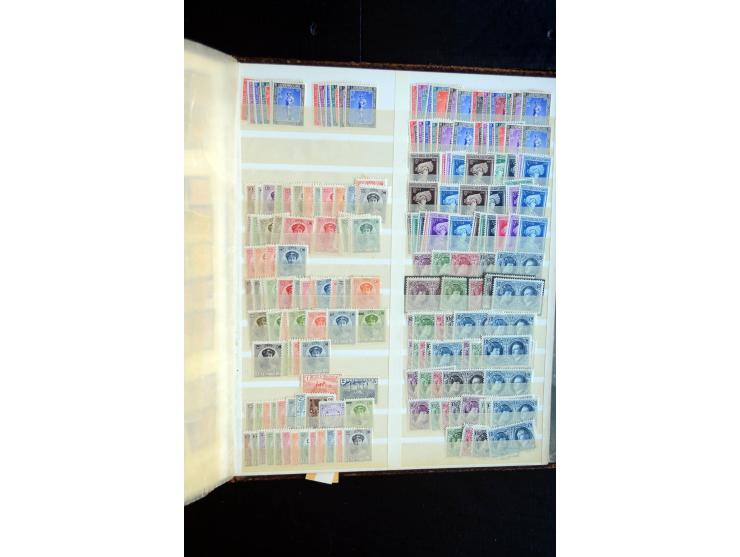 1865/1970 (ca.), interessanter Bestand im Karton, dabei viele bessere Ausgabe, oft mehrfach, einige Proben, etc.