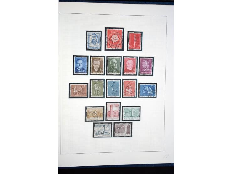 1852/1956,gestempelte 2bändige Sammlung, spezialisiert gesammelt, die erste Ausgabe nach Platten, später nach Zähnungen, dabe