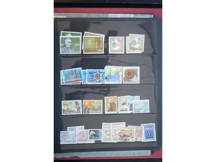 1853/1975 (ca.), fast ausschließlich gestempelte Sammlung mit u.a. Mi.-Nr. 1 (2), 3, 4 (Fotoattest Nucleo), 6, 44 etc., Klass