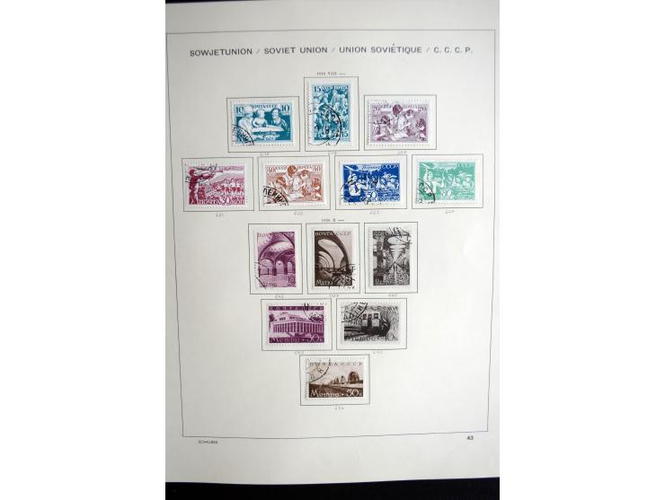 1858/1958, überwiegend gestempelte reichhaltige Sammlung mit guten Werten und Sätzen im Schaubek-Album und Einsteckbuch