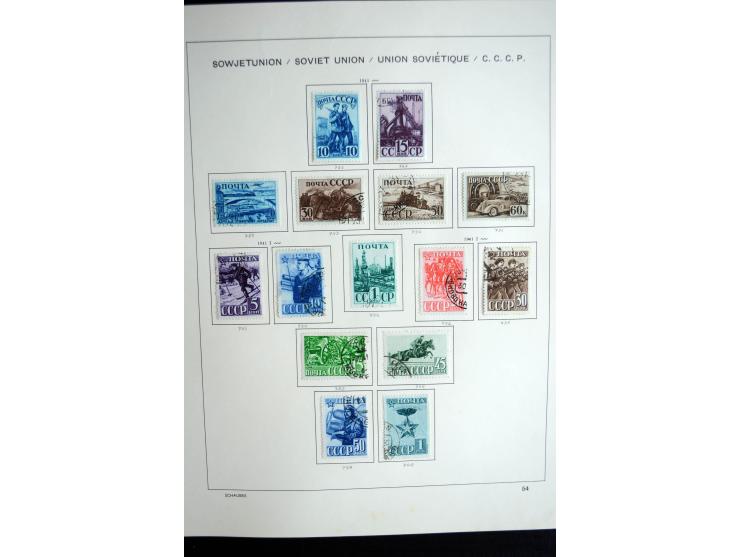 1858/1958, überwiegend gestempelte reichhaltige Sammlung mit guten Werten und Sätzen im Schaubek-Album und Einsteckbuch