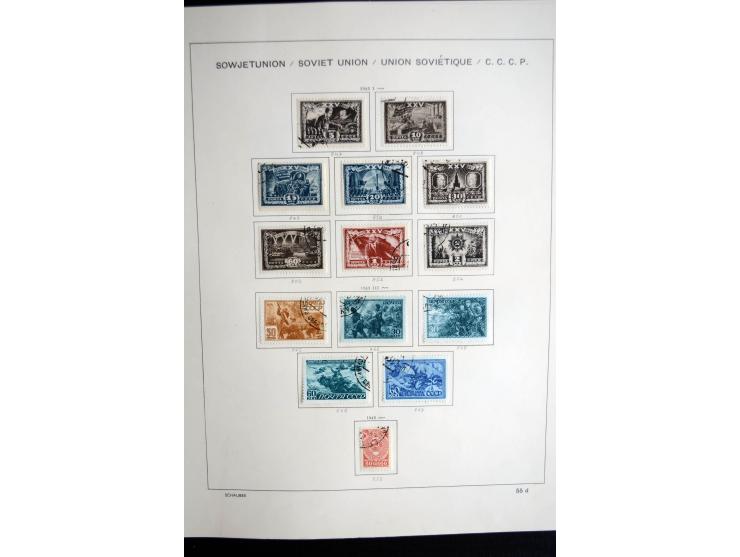 1858/1958, überwiegend gestempelte reichhaltige Sammlung mit guten Werten und Sätzen im Schaubek-Album und Einsteckbuch