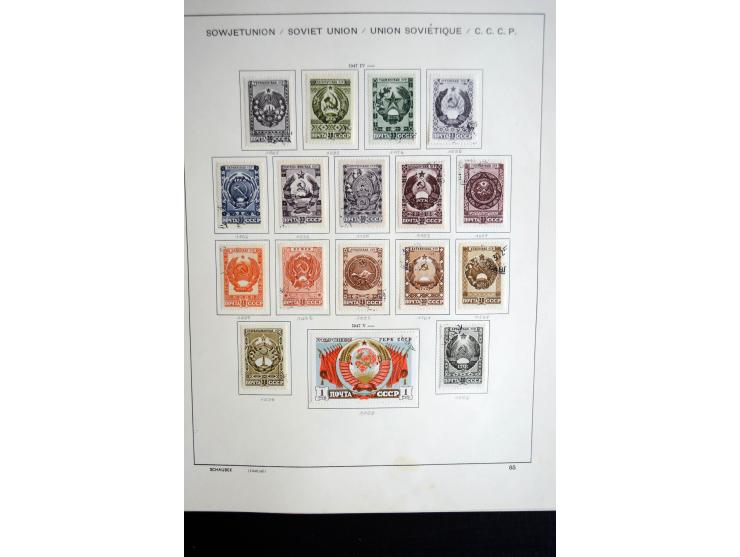 1858/1958, überwiegend gestempelte reichhaltige Sammlung mit guten Werten und Sätzen im Schaubek-Album und Einsteckbuch