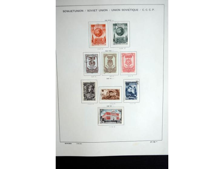 1858/1958, überwiegend gestempelte reichhaltige Sammlung mit guten Werten und Sätzen im Schaubek-Album und Einsteckbuch