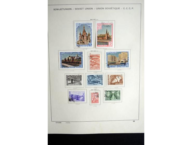 1858/1958, überwiegend gestempelte reichhaltige Sammlung mit guten Werten und Sätzen im Schaubek-Album und Einsteckbuch