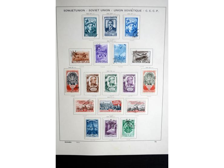 1858/1958, überwiegend gestempelte reichhaltige Sammlung mit guten Werten und Sätzen im Schaubek-Album und Einsteckbuch