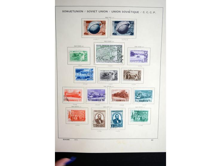 1858/1958, überwiegend gestempelte reichhaltige Sammlung mit guten Werten und Sätzen im Schaubek-Album und Einsteckbuch
