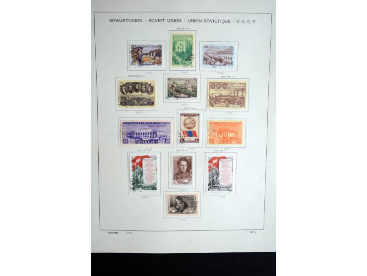 1858/1958, überwiegend gestempelte reichhaltige Sammlung mit guten Werten und Sätzen im Schaubek-Album und Einsteckbuch