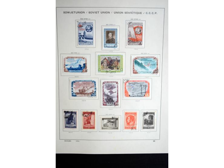1858/1958, überwiegend gestempelte reichhaltige Sammlung mit guten Werten und Sätzen im Schaubek-Album und Einsteckbuch