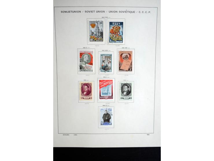 1858/1958, überwiegend gestempelte reichhaltige Sammlung mit guten Werten und Sätzen im Schaubek-Album und Einsteckbuch