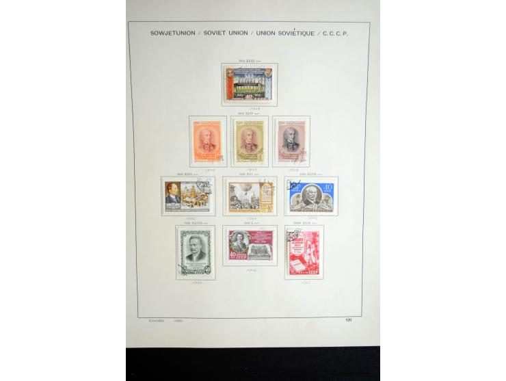 1858/1958, überwiegend gestempelte reichhaltige Sammlung mit guten Werten und Sätzen im Schaubek-Album und Einsteckbuch