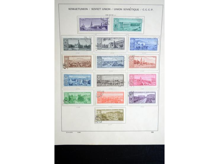1858/1958, überwiegend gestempelte reichhaltige Sammlung mit guten Werten und Sätzen im Schaubek-Album und Einsteckbuch