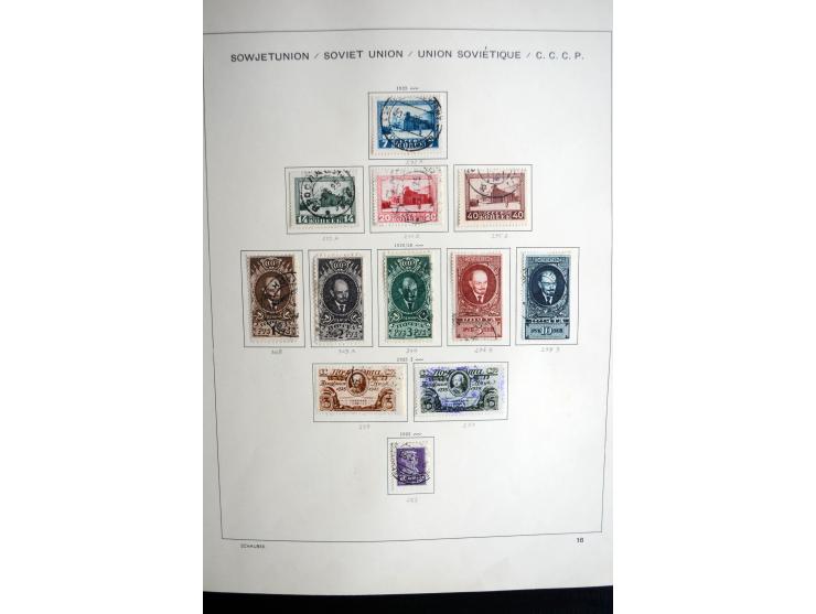1858/1958, überwiegend gestempelte reichhaltige Sammlung mit guten Werten und Sätzen im Schaubek-Album und Einsteckbuch