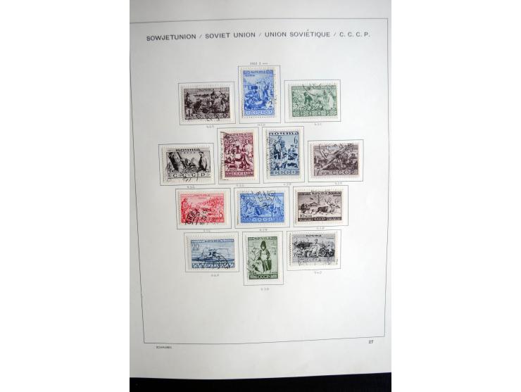 1858/1958, überwiegend gestempelte reichhaltige Sammlung mit guten Werten und Sätzen im Schaubek-Album und Einsteckbuch