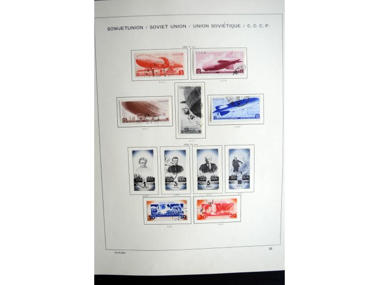 1858/1958, überwiegend gestempelte reichhaltige Sammlung mit guten Werten und Sätzen im Schaubek-Album und Einsteckbuch
