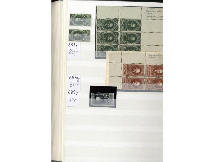 1923/49, sehr schöne postfrische Sammlung mit vielen besseern Werten, dabei u.a. Mi.-Nr. 305C, 410-11A, 476-79, 596-98, Block