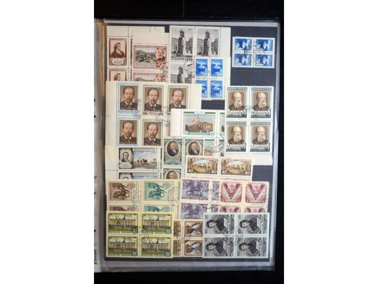 1937/60, meist postfrischer und gestempelter Bestand Viererblocks mit einigen besseren Ausgaben, dazu diverse gestempelte Bog