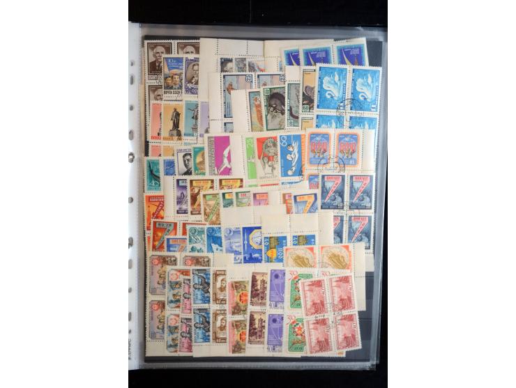 1937/60, meist postfrischer und gestempelter Bestand Viererblocks mit einigen besseren Ausgaben, dazu diverse gestempelte Bog