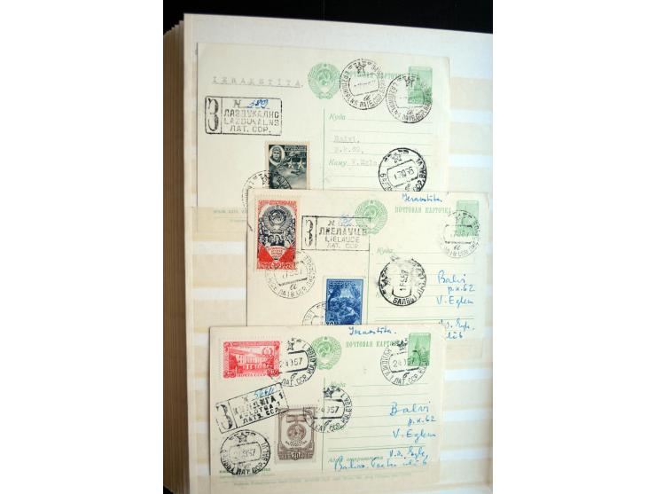 1950/64, postfrische Dublettenbestand mit vielen besseren Ausgaben dabei u.a. Mi.-Nr. 1527-34(2) sowie 1945/49B(3), gute Erha