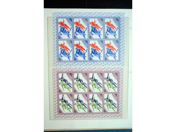 1970/91, sehr schöne postfrische Sammlung Kleinbogen, dabei Mi.-Nr. 5694-97 und 5788-5791