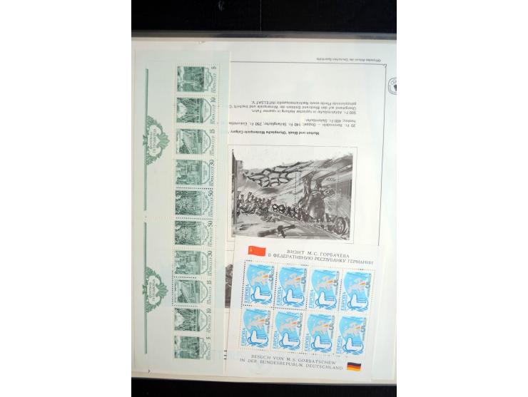 1970/91, sehr schöne postfrische Sammlung Kleinbogen, dabei Mi.-Nr. 5694-97 und 5788-5791