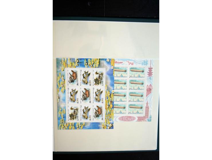 1970/91, sehr schöne postfrische Sammlung Kleinbogen, dabei Mi.-Nr. 5694-97 und 5788-5791