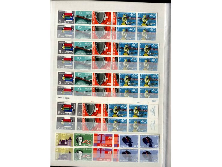 1881/1960 (ca.), postfrische Partie 4er-Blocks im steckbuch, dabei u.a. Mi.-Nr. 142, 194-97z, 301yI, 328-30v und w sowie Pax 