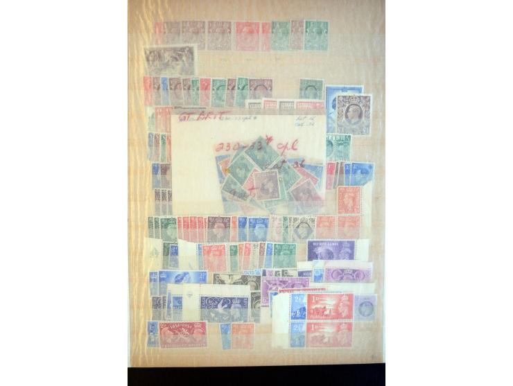 1840/1999, postfrischer, ungebrauchter und gestempelter Bestand mit vielen guten Ausgaben, dazu Porto, Lokalpost, Kanalinseln
