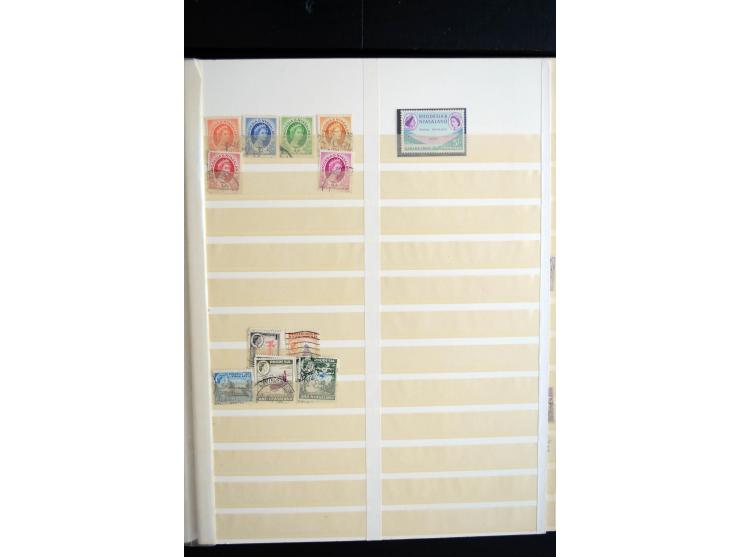 1850/1960 (ca.), postfrischer, ungebrauchter und gestempelter Bestand mit einer Vielzahl guter Ausgaben, dabei Pfund-Werte et