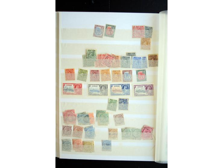 1850/1960 (ca.), postfrischer, ungebrauchter und gestempelter Bestand mit einer Vielzahl guter Ausgaben, dabei Pfund-Werte et