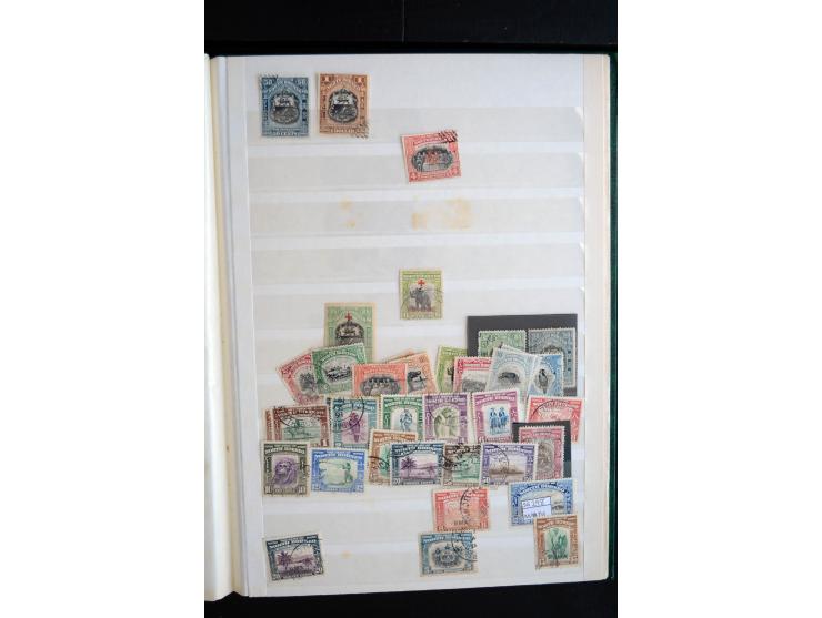 1850/1960 (ca.), postfrischer, ungebrauchter und gestempelter Bestand mit einer Vielzahl guter Ausgaben, dabei Pfund-Werte et