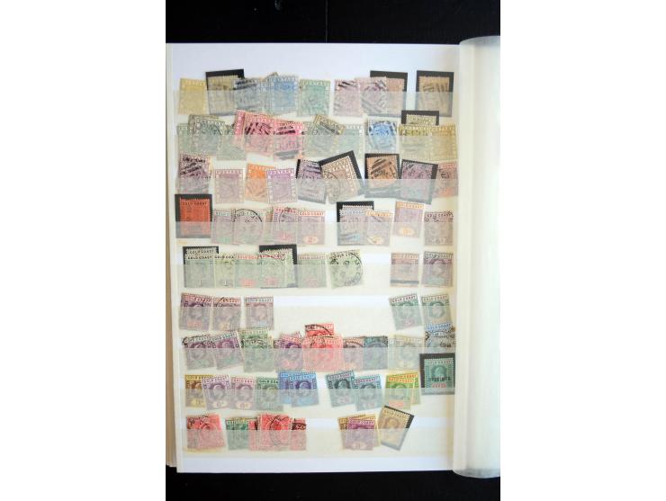 1850/1960 (ca.), postfrischer, ungebrauchter und gestempelter Bestand mit einer Vielzahl guter Ausgaben, dabei Pfund-Werte et