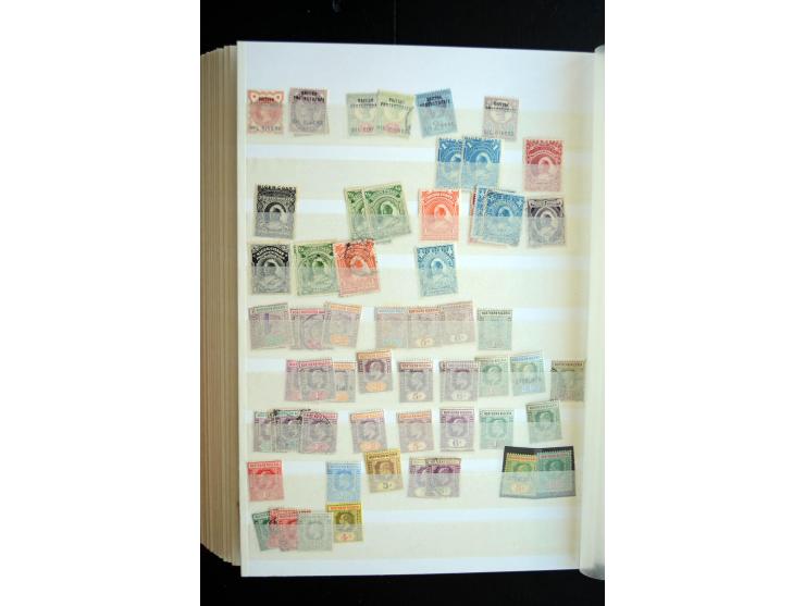 1850/1960 (ca.), postfrischer, ungebrauchter und gestempelter Bestand mit einer Vielzahl guter Ausgaben, dabei Pfund-Werte et