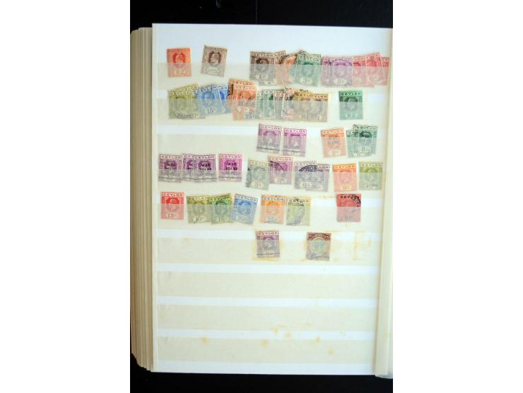1850/1960 (ca.), postfrischer, ungebrauchter und gestempelter Bestand mit einer Vielzahl guter Ausgaben, dabei Pfund-Werte et