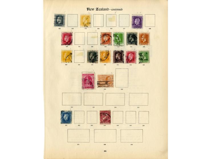 1877/1935, überwiegend gestempelte Sammlungen Australien, Aitutaki, Niue, Pernhyn, Nauru, Neuseeland und Samoa, ex Sammlung "