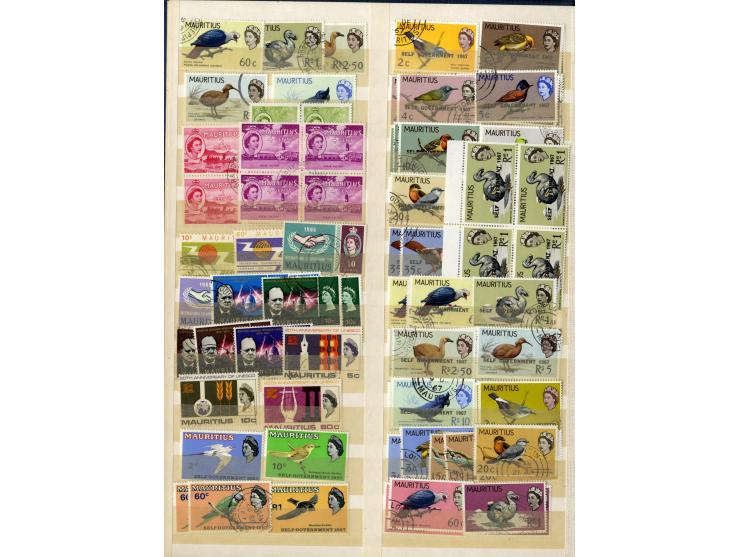 1858/1988 (ca.), postfrische, ungebrauchte und gestempelte Partie im Steckbuch, dabei diverse bessere Werte, ex Sammlung "Fra