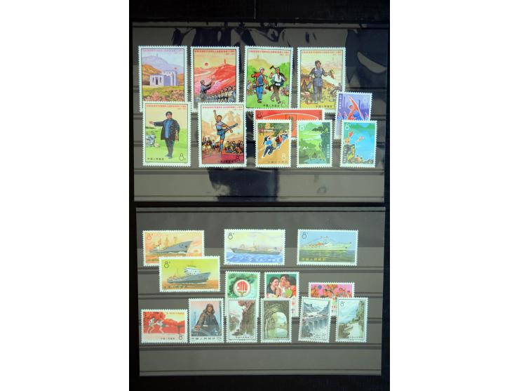 1966/78, sehr schöne postfrische Sammlung mit vielen besseren Ausgaben dabei u.a. Mi.-Nr. 947, 948-51, 952-54, 955-57, 958-63