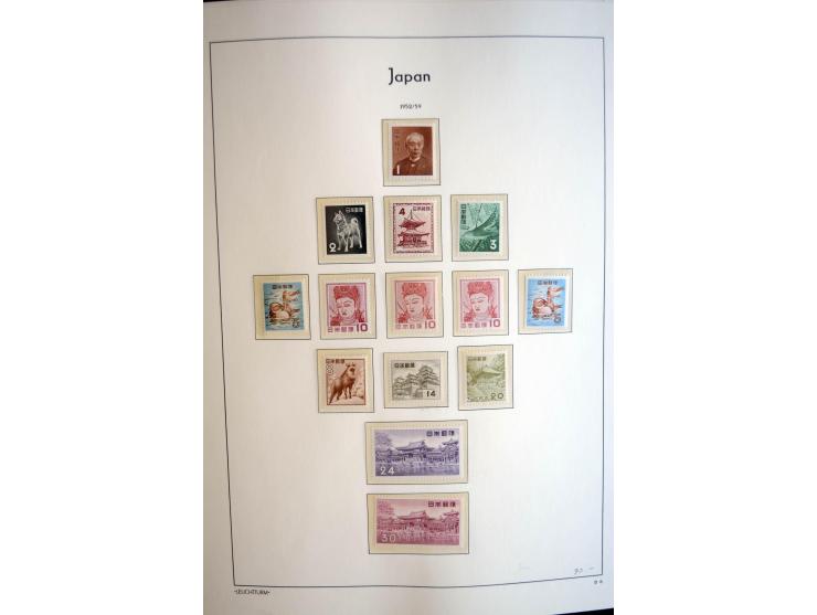 1945/89, doppelt, postfrisch und gestempelte zusammengetragene Sammlung in 4 Leuchtturm-Klemmbindern, dabei alle Sondermarken