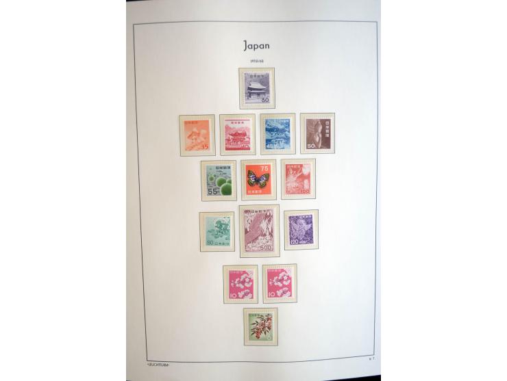 1945/89, doppelt, postfrisch und gestempelte zusammengetragene Sammlung in 4 Leuchtturm-Klemmbindern, dabei alle Sondermarken
