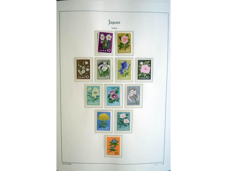 1945/89, doppelt, postfrisch und gestempelte zusammengetragene Sammlung in 4 Leuchtturm-Klemmbindern, dabei alle Sondermarken