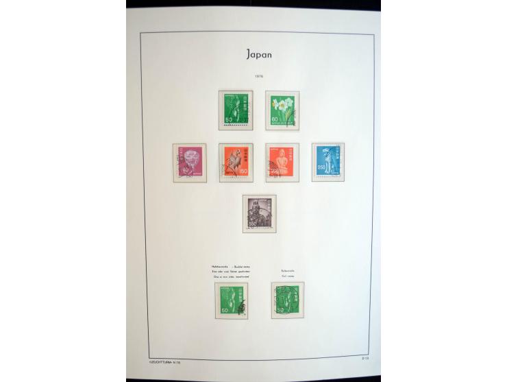 1945/89, doppelt, postfrisch und gestempelte zusammengetragene Sammlung in 4 Leuchtturm-Klemmbindern, dabei alle Sondermarken