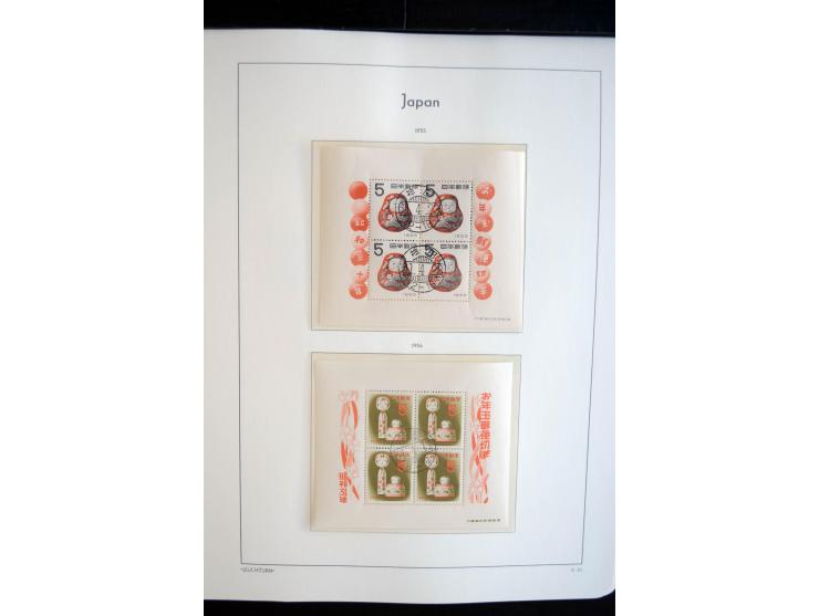 1945/89, doppelt, postfrisch und gestempelte zusammengetragene Sammlung in 4 Leuchtturm-Klemmbindern, dabei alle Sondermarken